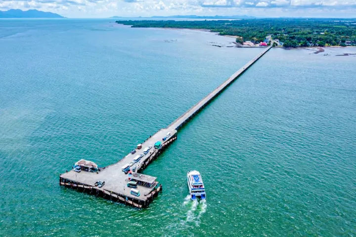 Bangkok To Laem Sok Pier, Trat